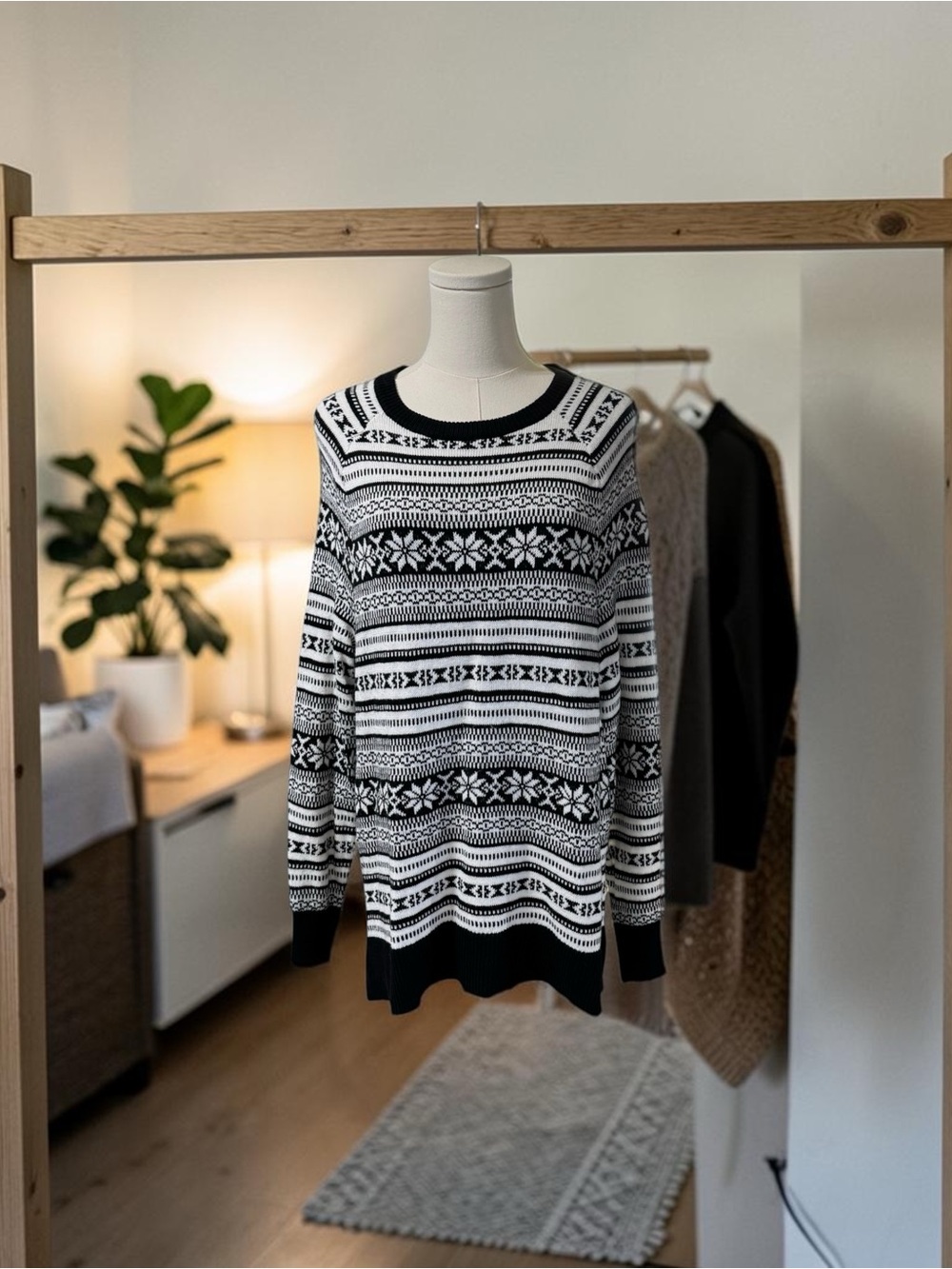 Old Navy Fair Isle Sweater SZ LG